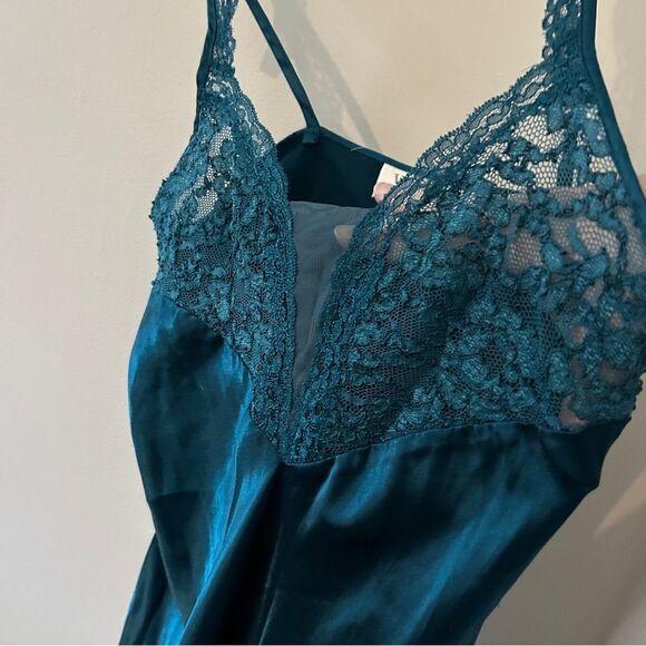 Victoria's Secret Gold Label Teal Vintage Satin Gown Chemise Lace Bust SEE INFO - Picture 5 of 10